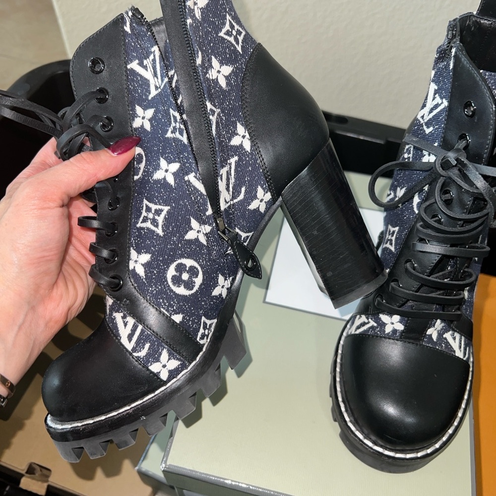 LOUIS VUITTON Monogram Denim Short Boots Size38.5 Startrail Line Blue